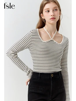FSLE Элегантный тонкий свитер в полоску во французском стиле для женщин 2023 года, Новый осенний винтажный короткий топ с изогнутым вырезом на ремешке, женский