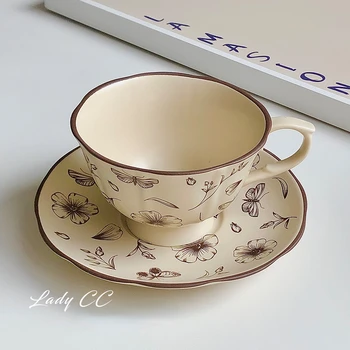 LadyCC Французская винтажная керамическая кофейная чашка и тарелка со сломанным цветком, чашка для латте теплого цвета, матовая керамическая чашка с цветком